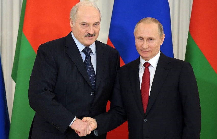 Putin isolato anche tra i suoi alleati: i paesi del Csto glissano sulla guerra all'Ucraina e Lukashenko si risente