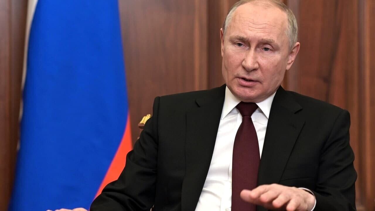 Russia, indagine Proekt: Putin è malato di cancro alla tiroide