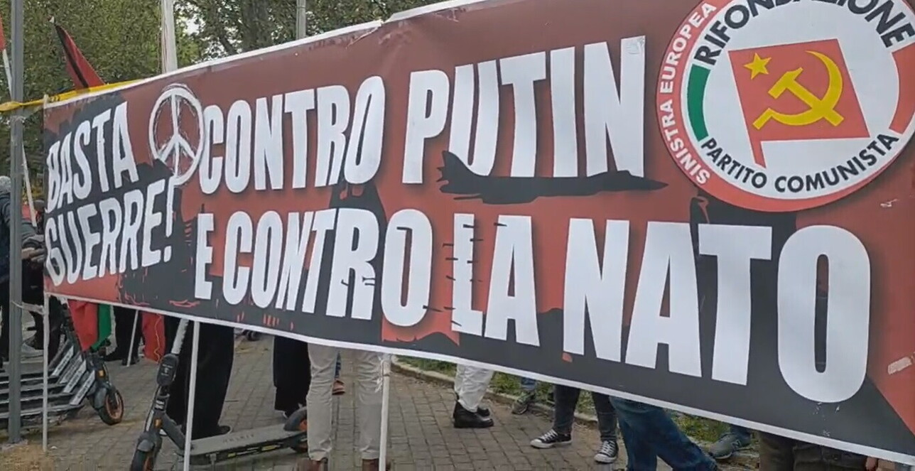 25 aprile, l'Anpi: "Inopportuno lo striscione anti-Nato e Usa"