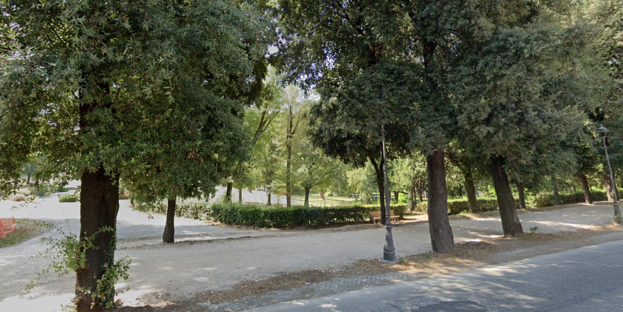 Cade un albero a Villa Borghese, ferite due donne: una è grave