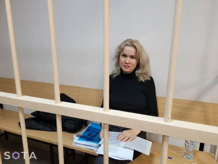 In tv i giornalisti al soldo di Putin mentre chi dice la verità va in galera: storia di Maria Ponomarenko