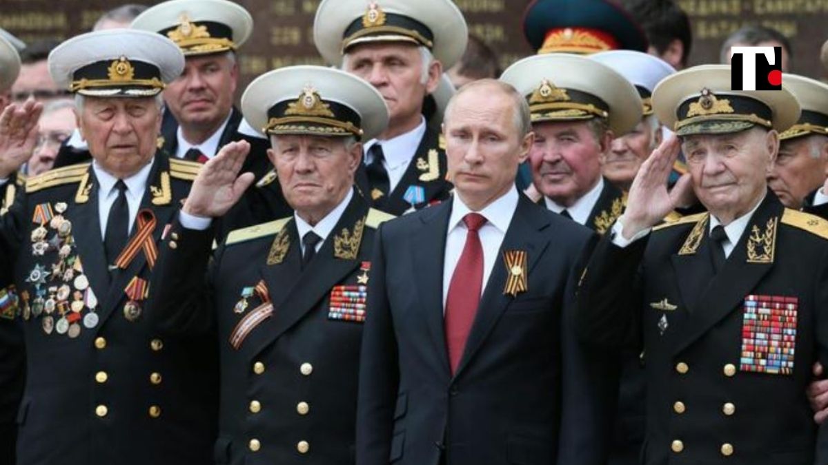 Putin si congratula con i presidenti del Donbass: "Combattiamo la feccia nazista, la vittoria sarà nostra"