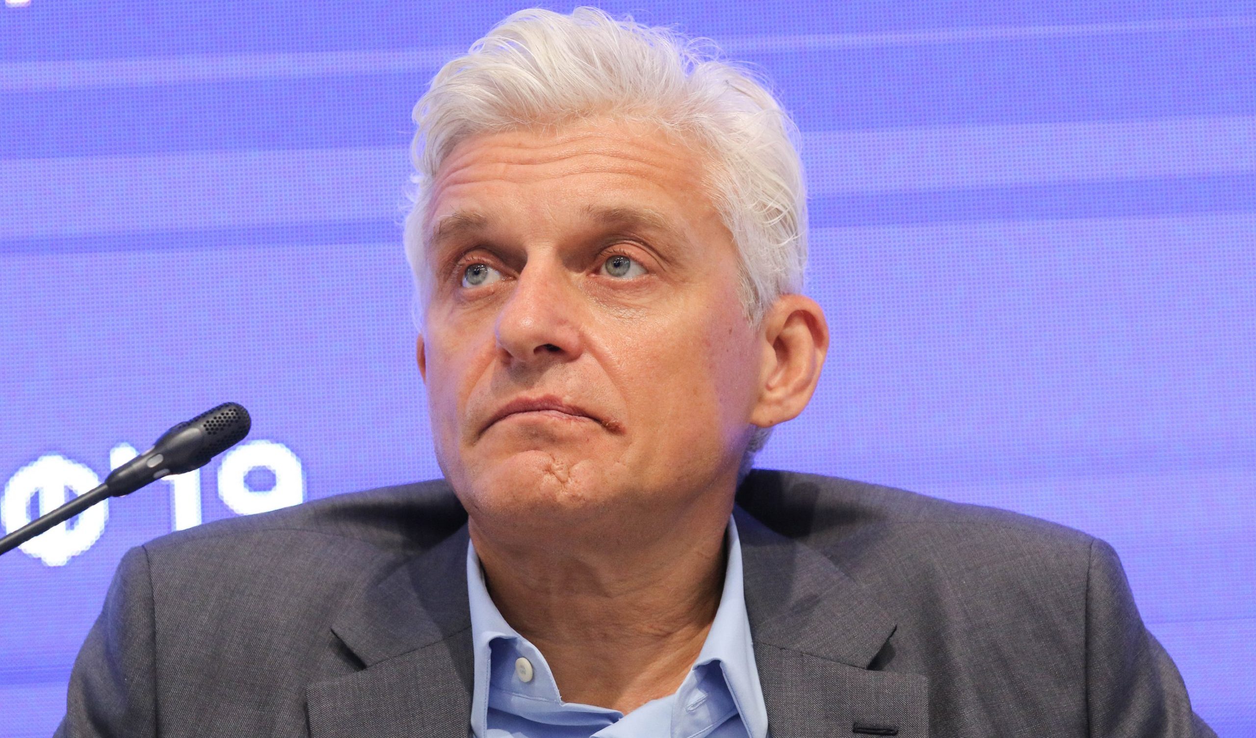 Oleg Tinkov: l'oligarca contrario alla guerra in Ucraina vende la sua holding ad un magnate 'putiniano"