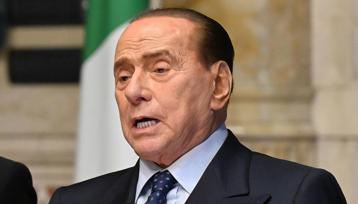 Berlusconi lancia la convention di Forza Italia: "Il 20 maggio a Napoli per il futuro del paese"