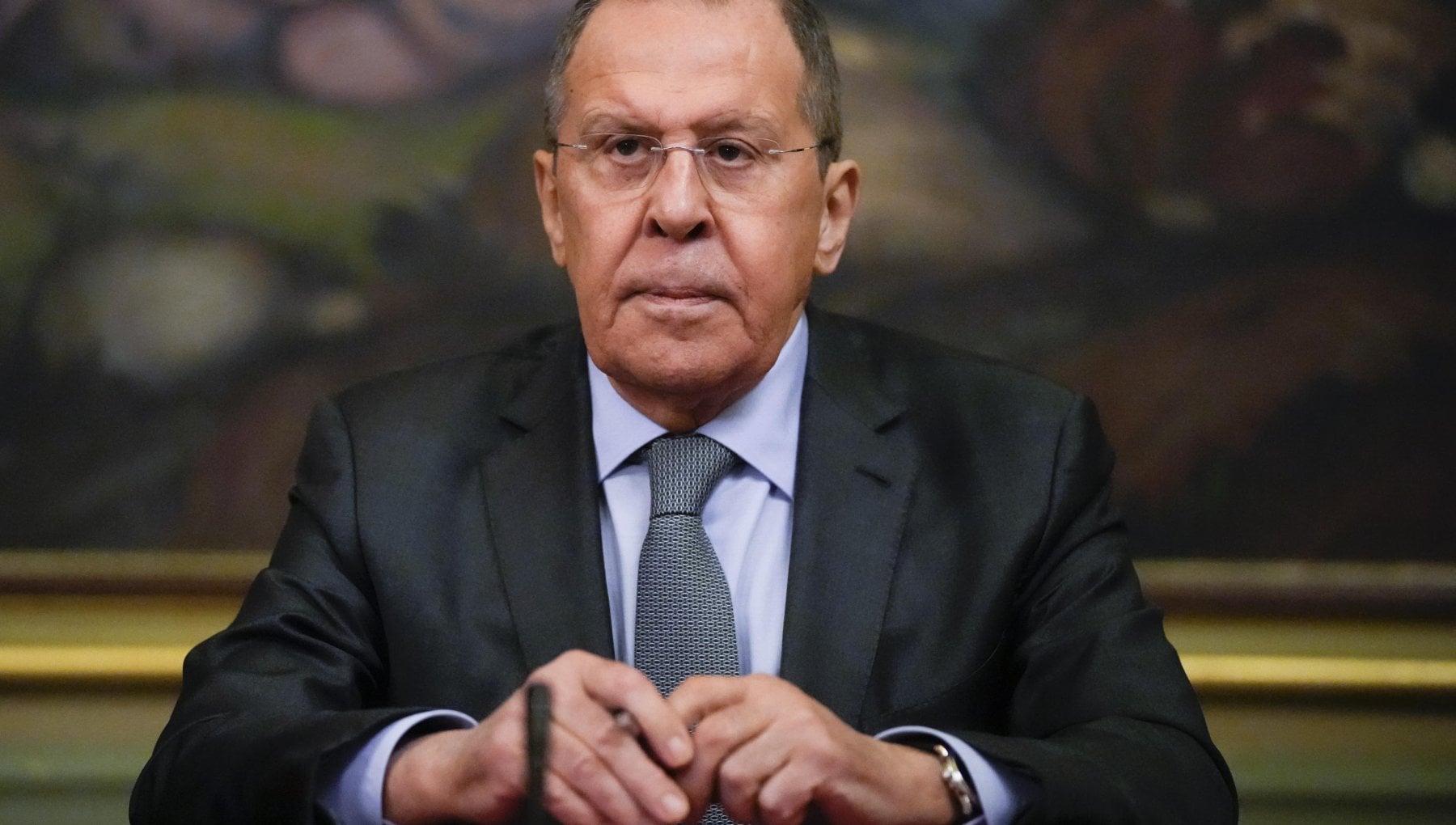 Lavrov il 'buono' accusa l'Occidente 'cattivo': "Impediscono all'Ucraina di negoziare con noi"