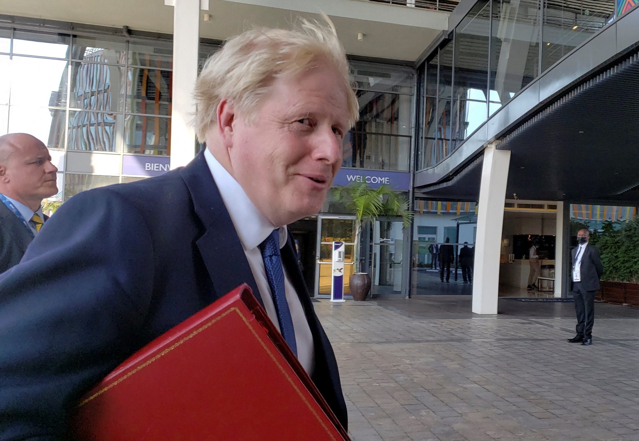 Boris Johnson pronto a sostituire Liz Truss e i laburisti insorgono: "Sarebbe una farsa"