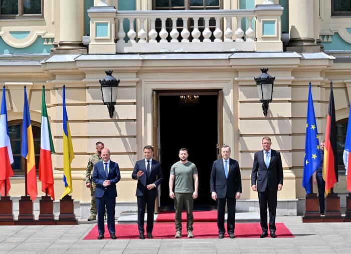 Ucraina in Europa, 3 non fanno 27: la porta resterà chiusa ancora per un po', o forse a lungo