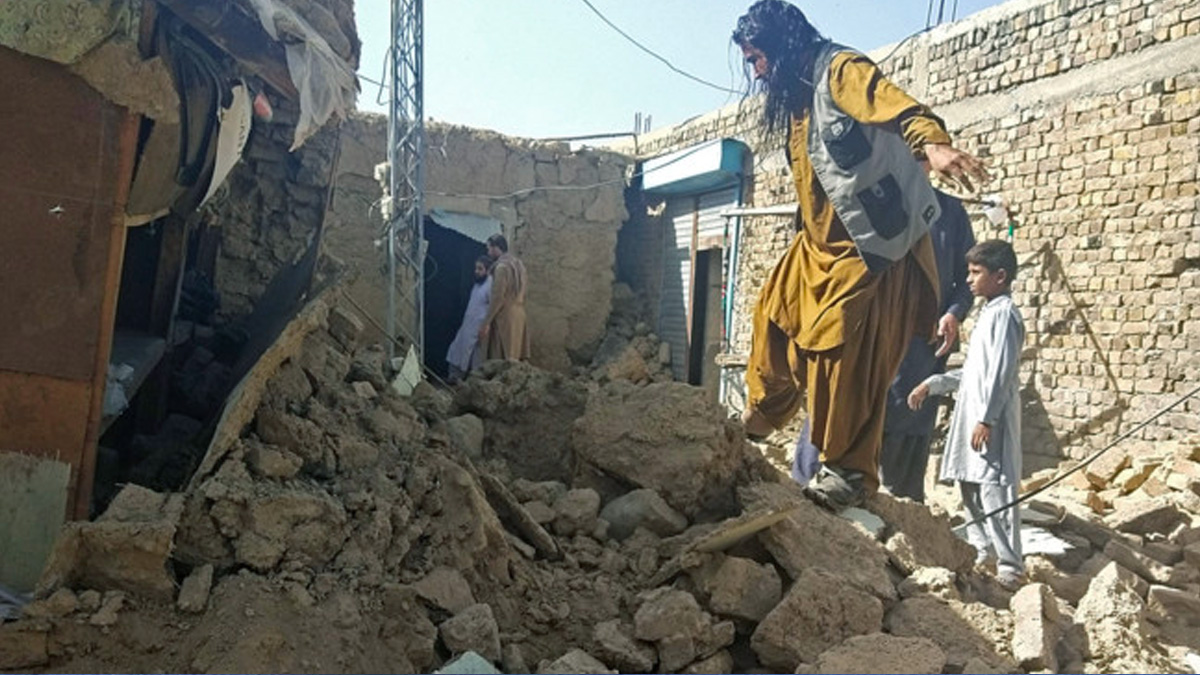 Terremoto in Afghanistan, oltre mille morti e 1500 feriti. Il Papa esprime la sua vicinanza