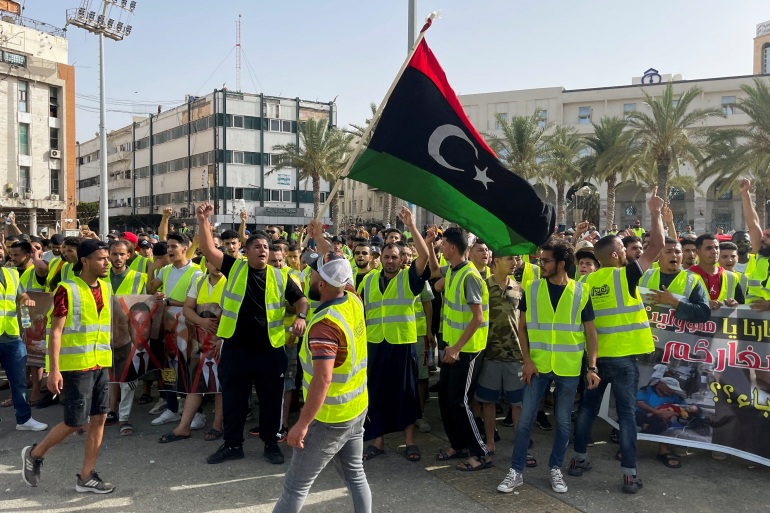 Libia in fiamme. Ma a Roma non se ne accorgono