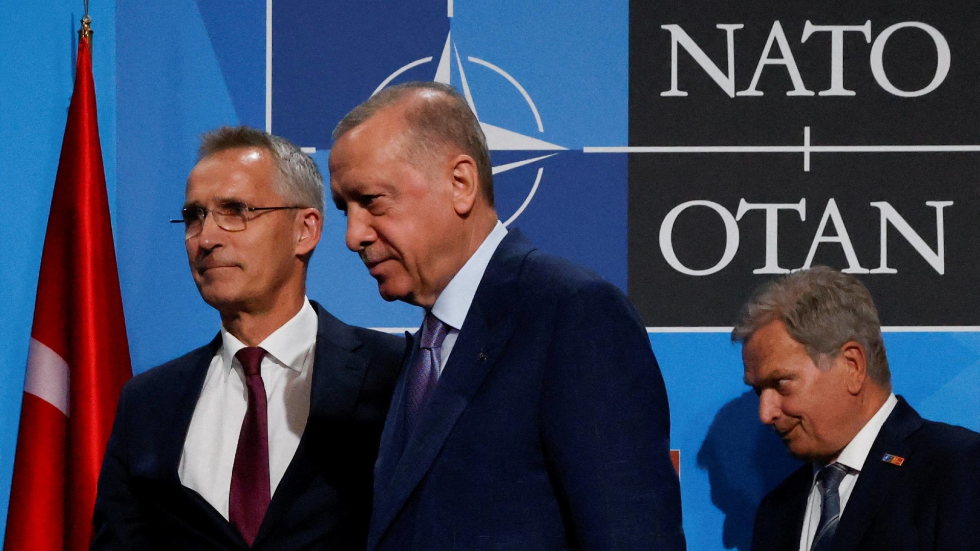 La Nato, il Pinochet del Bosforo Erdogan e la sinistra che non c'è