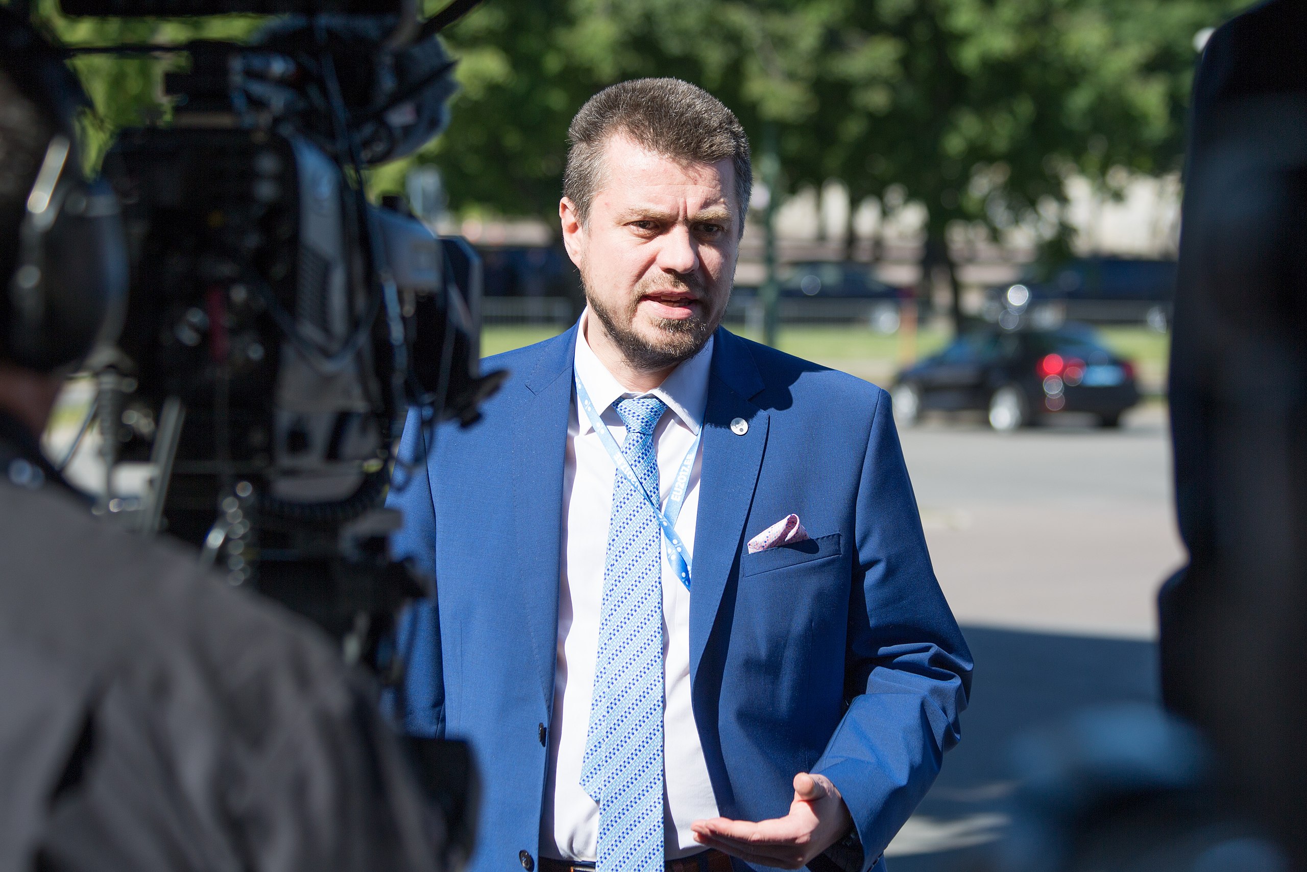 L'Estonia chiede alla Ue di limitare l'accesso dei cittadini russi
