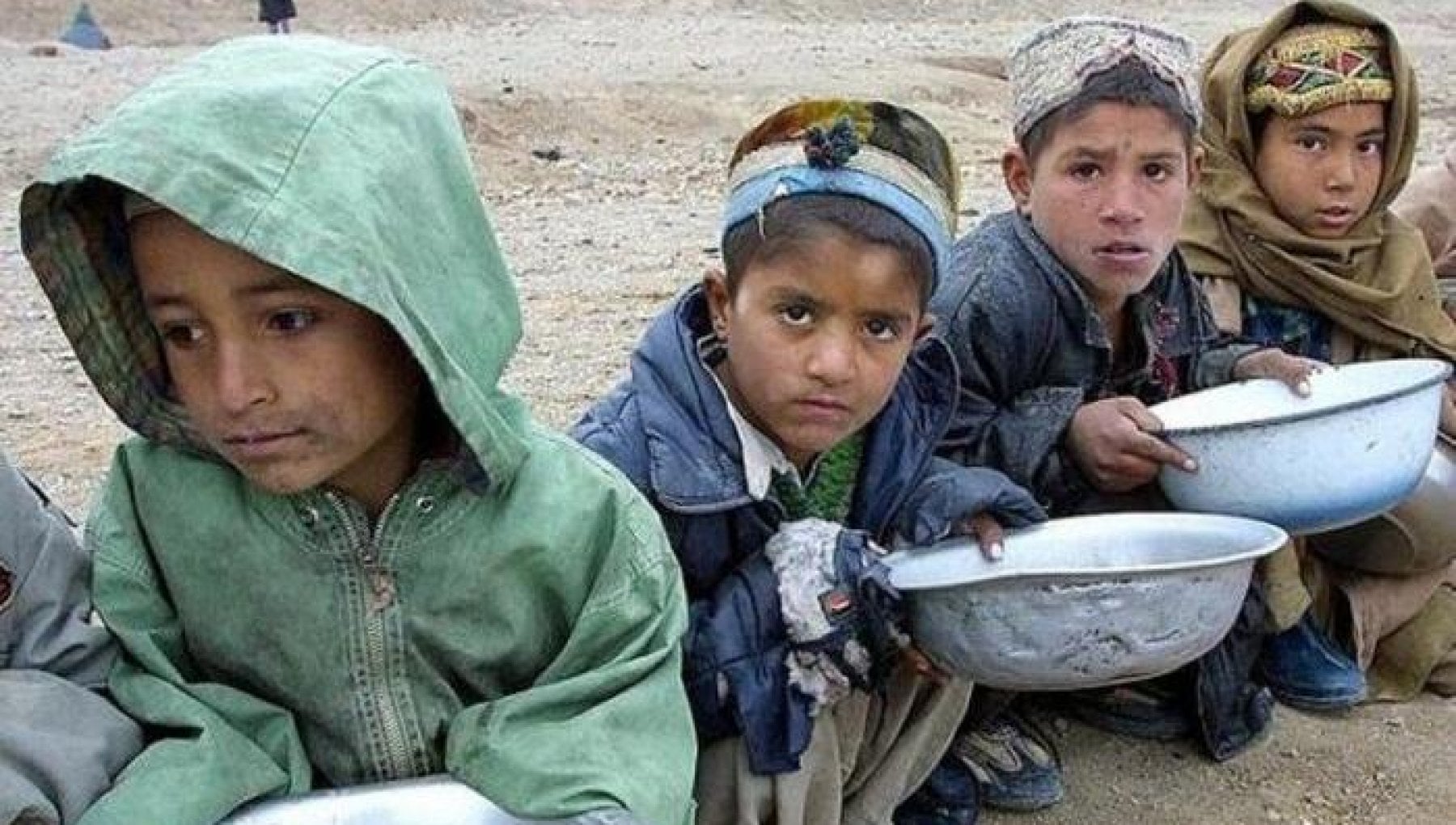 Afghanistan, l'allarme di Intersos: "7 milioni di persone sull'orlo della fame, il sistema sanitario è quasi nullo"