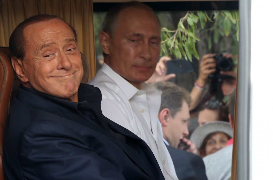 A Berlusconi un golpe russo contro Zelensky andava bene: 'botta' di sincerità, altro che frainteso