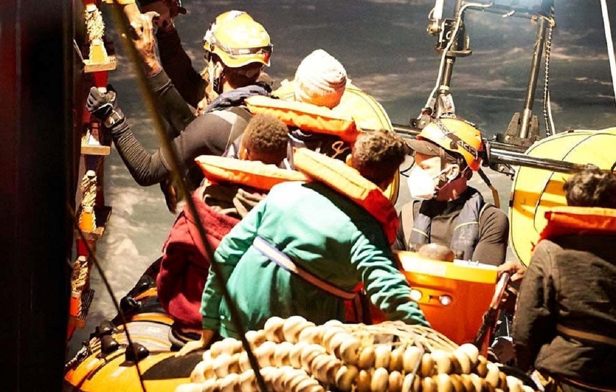 Migranti, assegnato il porto di Livorno alla nave della Ong tedesca Sea Eye 4