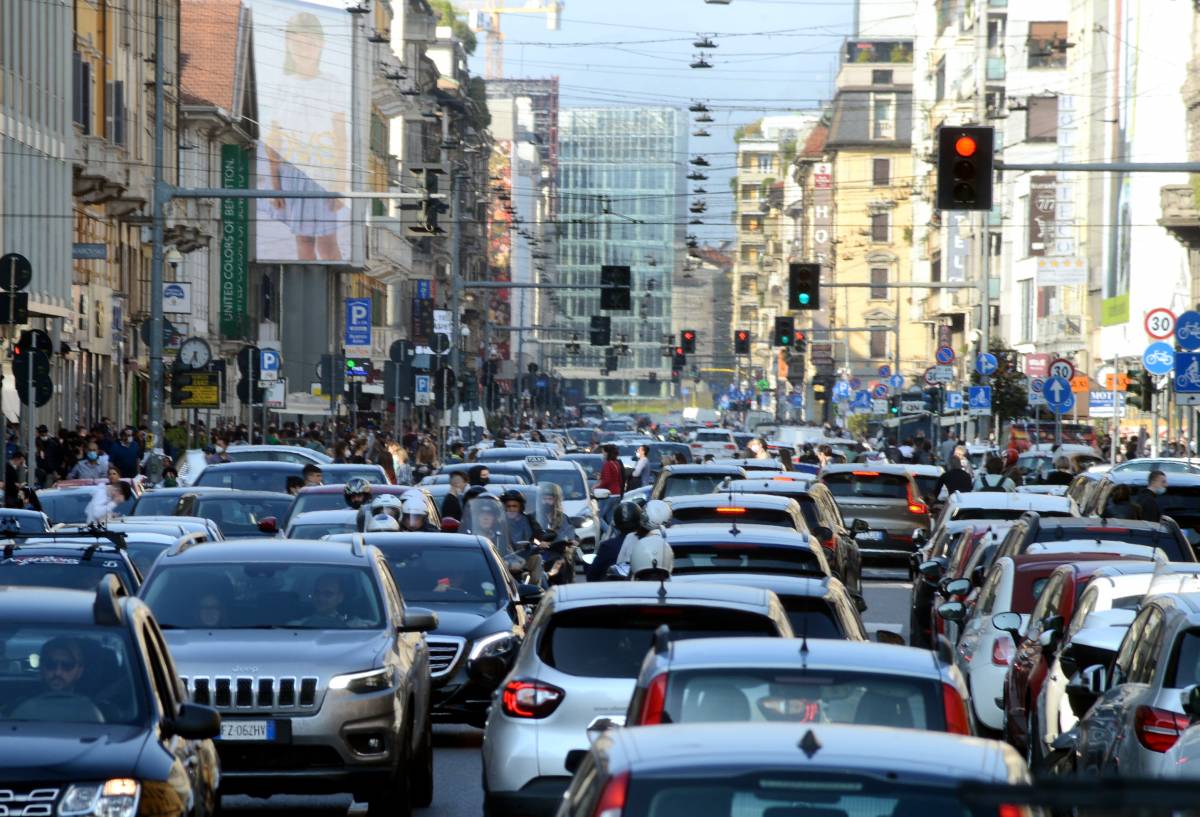 Zona 30, a Milano cambiano i limiti di velocità: ecco la proposta per il 2024