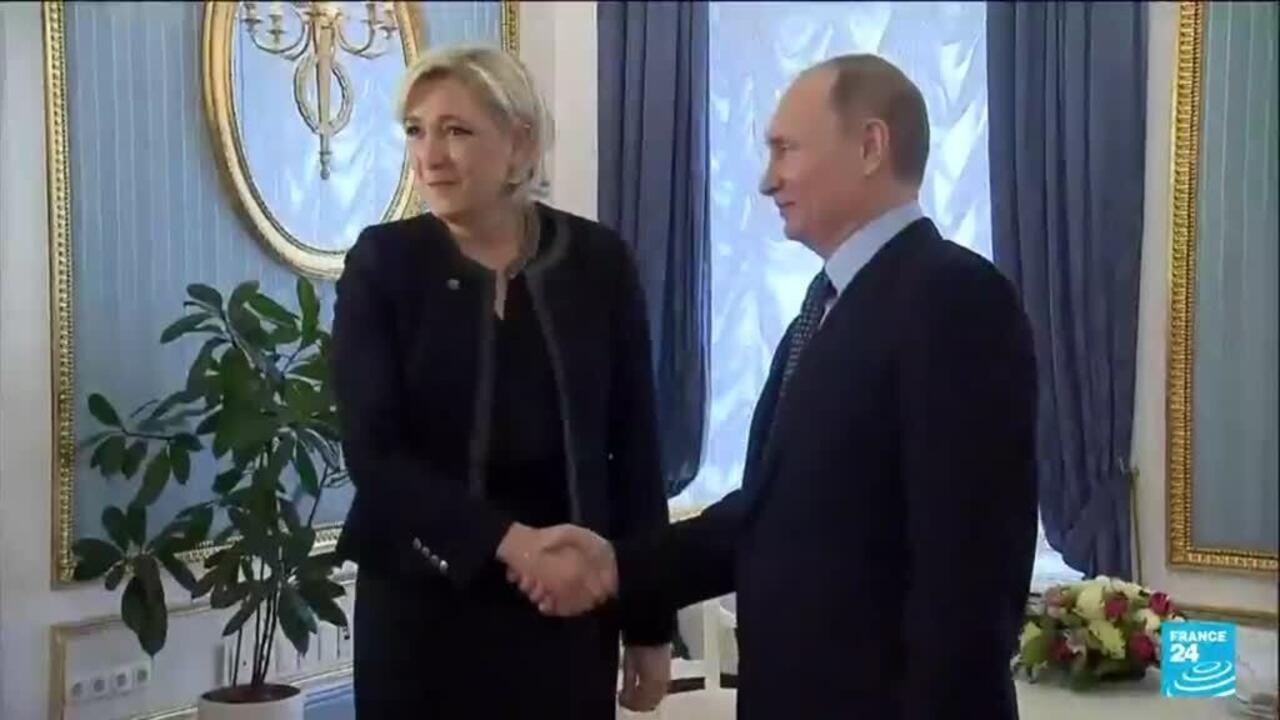 Ucraina, la 'putiniana' Le Pen aggiusta il tiro: "Sì aiuti militari a Kiev ma stop alle sanzioni"