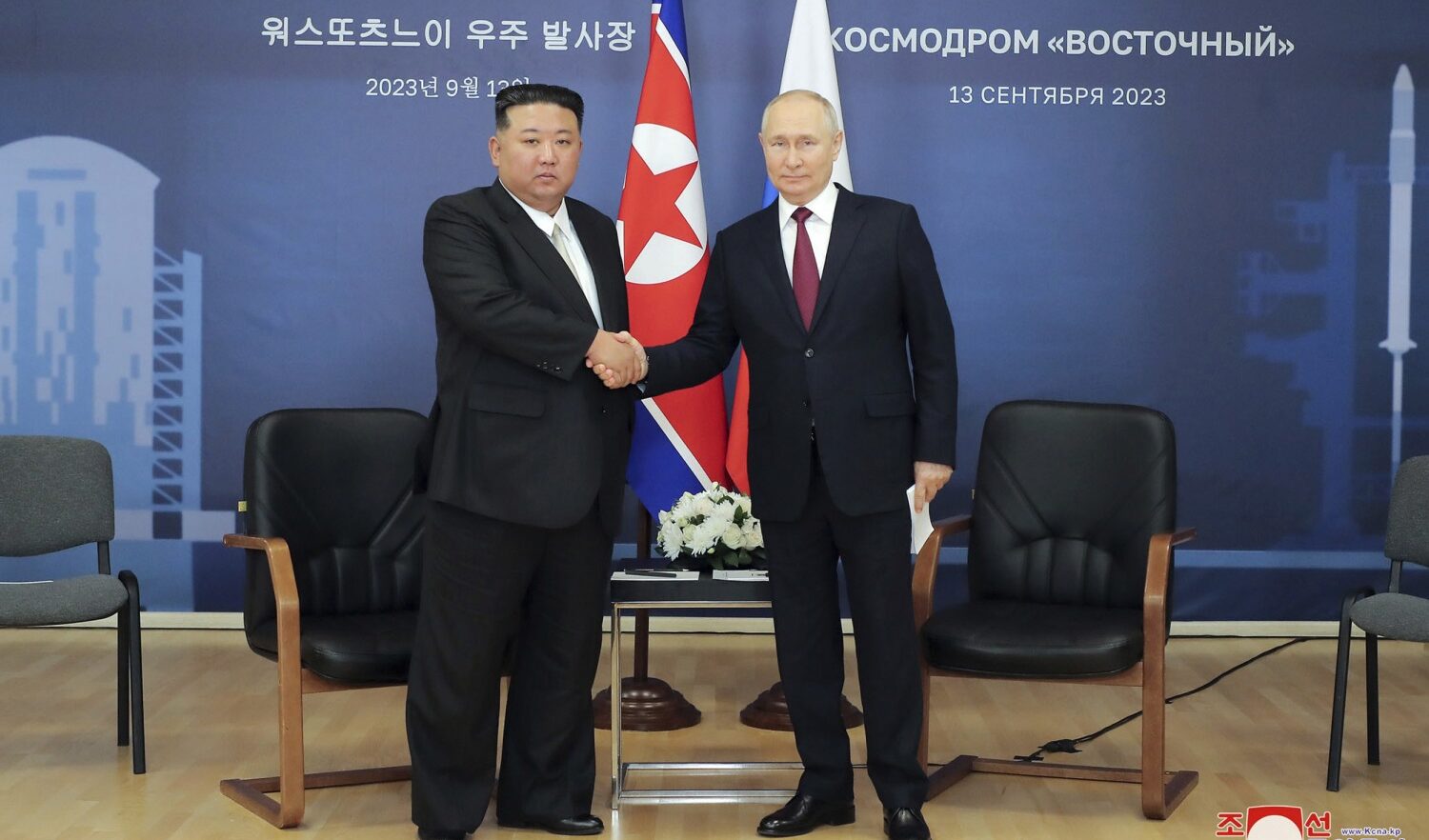 Putin elogia la Corea del Nord mentre visita Pyongyang in cerca di armi per la guerra in Ucraina