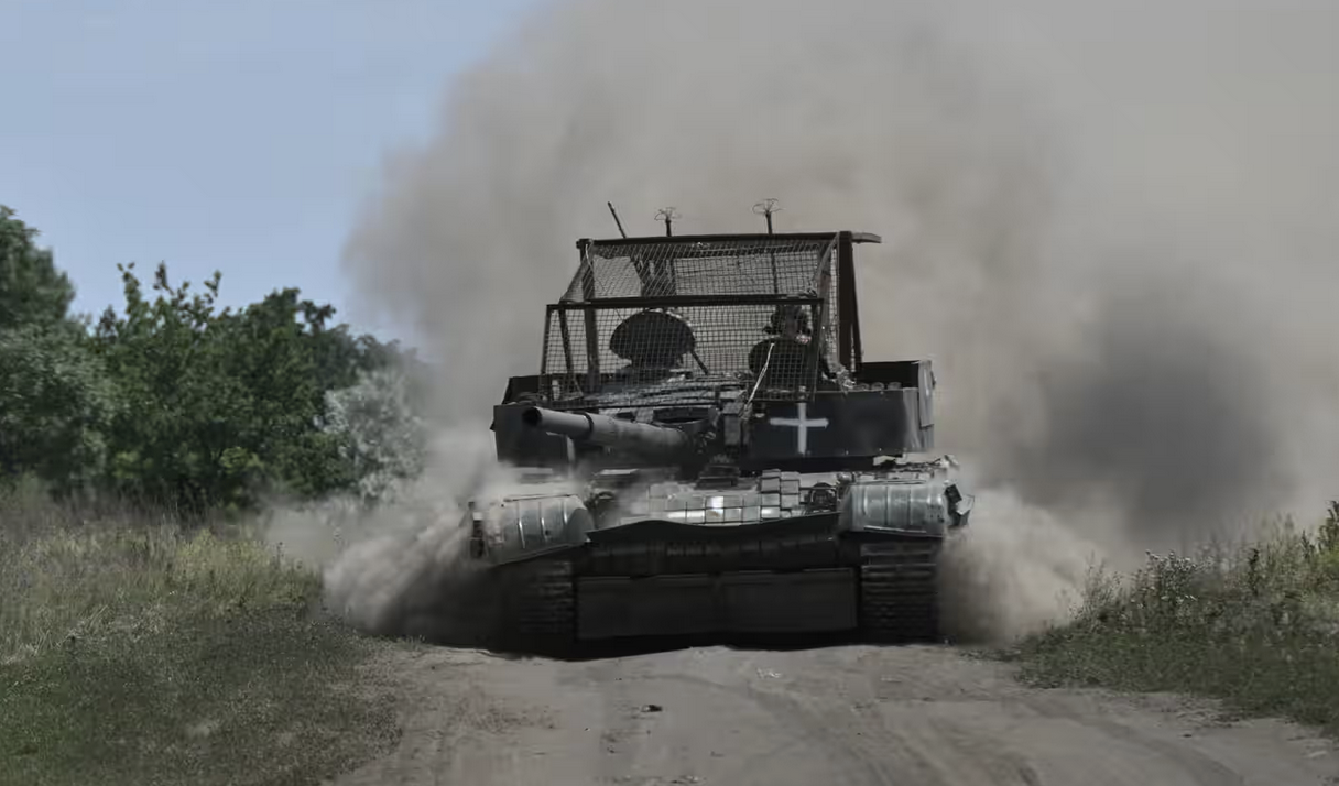 Il servizio di sicurezza ucraino afferma di aver distrutto più di 1.000 carri armati russi dall'invasione