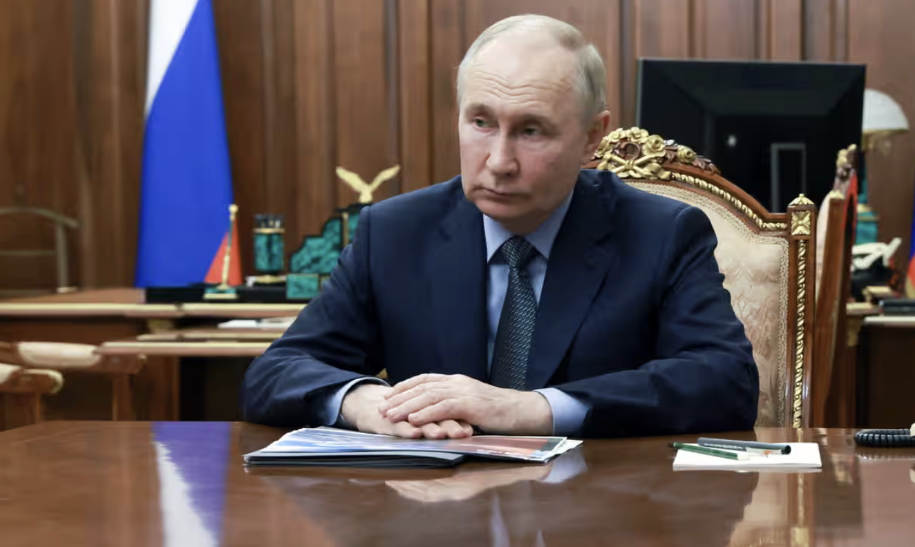 Putin minaccia l'Occidente e si dice pronto a un  duello missilistico con gli Stati Uniti