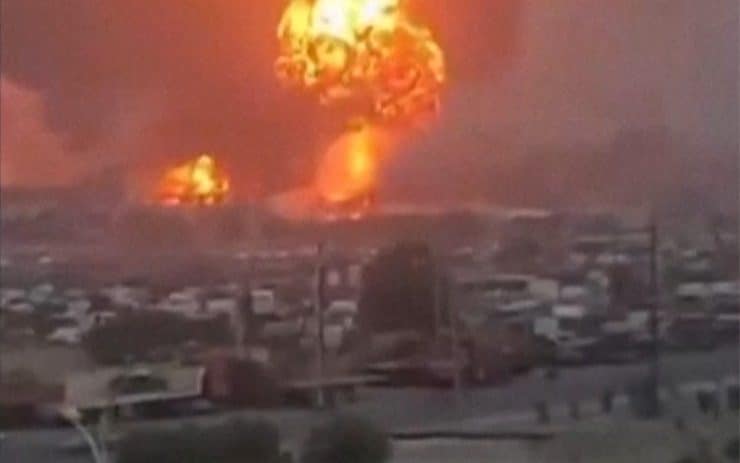 Israele bombarda gli Houthi nello Yemen: morti e feriti