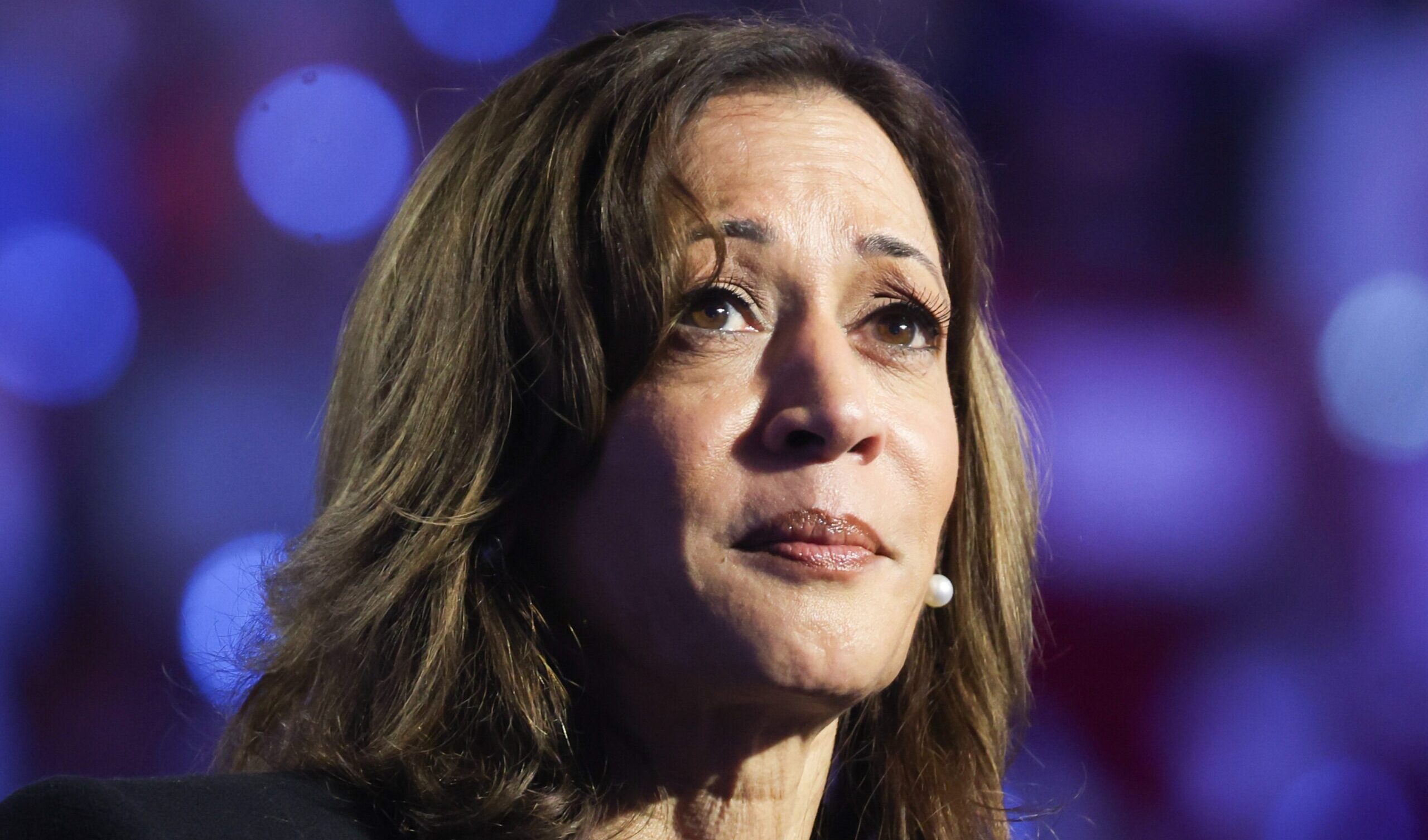 Kamala Harris ammette la sconfitta ma giura di continuare a combattere per difendere la democrazia