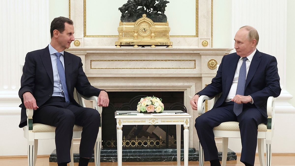 Assad isolato tra pressioni di Putin, Erdogan e crisi interna: si intravede la fine del regime