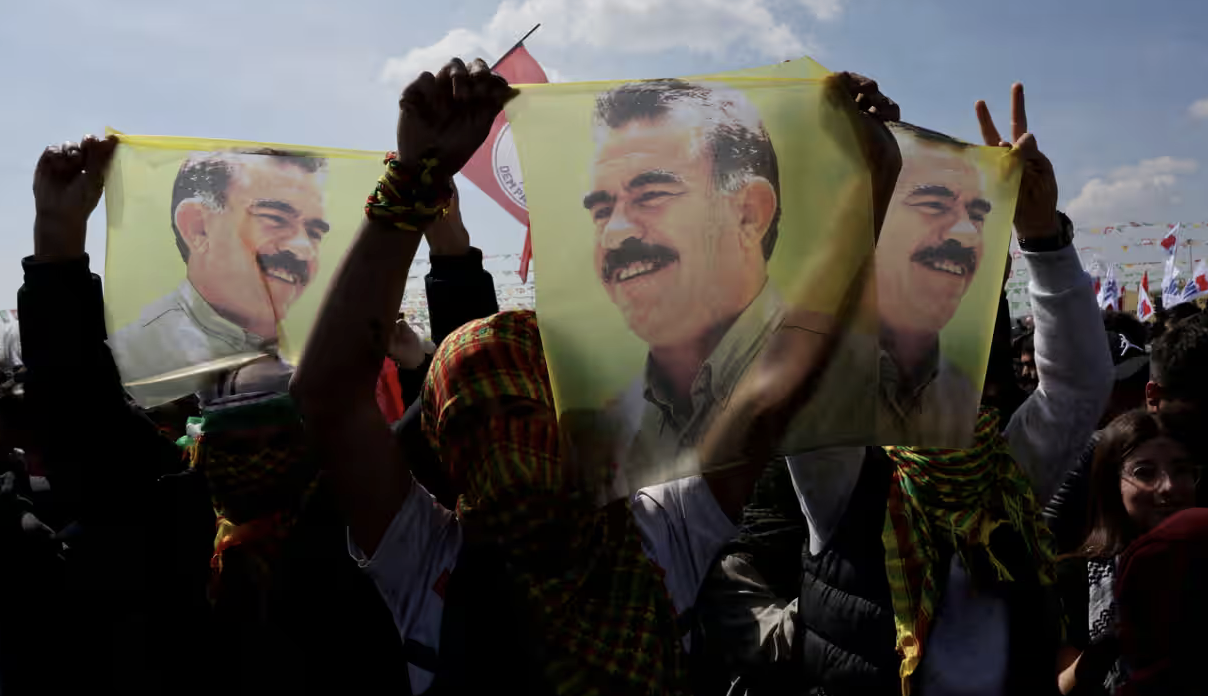 Il leader curdo Ocalan chiede lo scioglimento del Pkk: possibile svolta nella pace con la Turchia