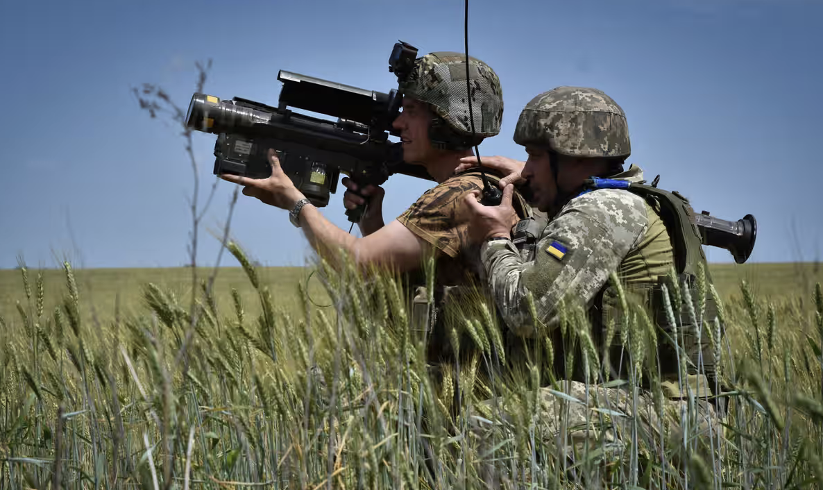 La rappresaglia di Trump: sospesi con effetto immediato tutti gli aiuti militari Usa all'Ucraina