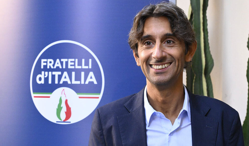 Donzelli insulta volgarmente un giornalista del Fatto colpevole di aver fatto il giornalista e non il tappetino